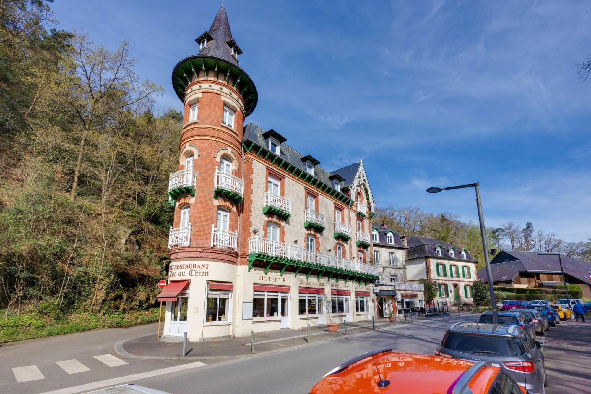 Brit Hotel & Spa Le Roc Au Chien Bagnoles de l'Orne Normandie Exterior photo
